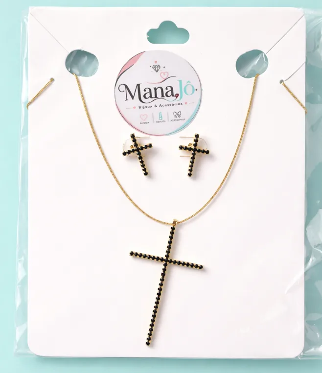 Conjunto Cruz dourado com pedra preta